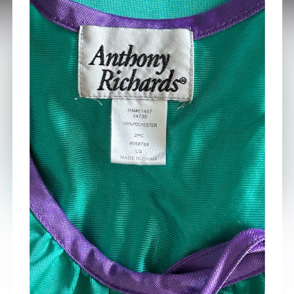 💚💜 2 VINTAGE ANTHONY RICHARDS NIGHTGOWNS! GORGEOUS COLORS! RARE!! - Picture 8 of 16